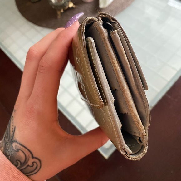 Louis Vuitton wallet - Picture 2 of 7